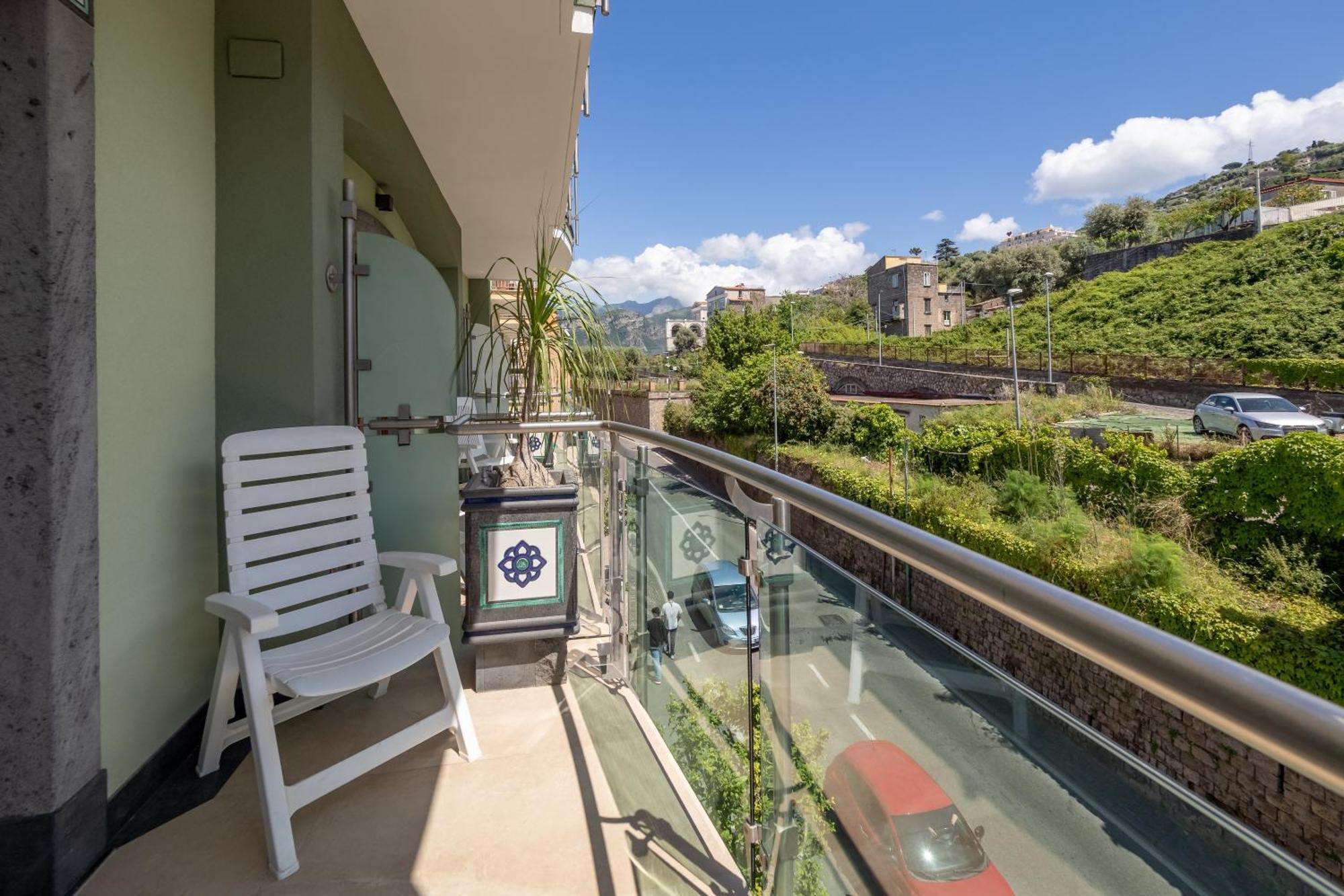 Gardenia Sorrento, Ascend Collection
